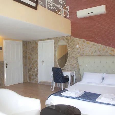 Hotel Peace